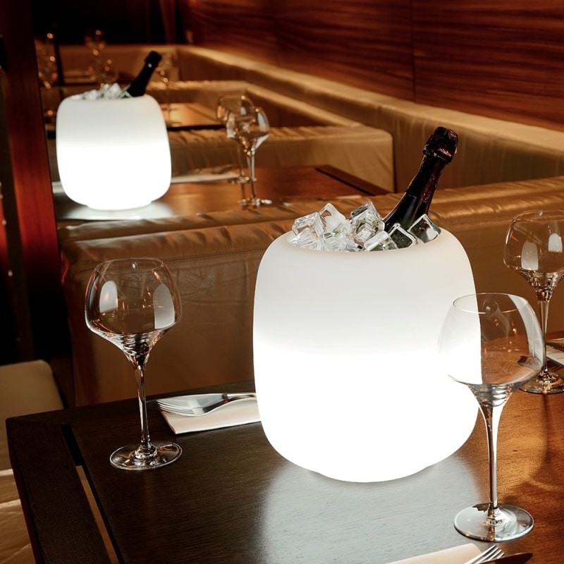 Seau à glace lumineux LED Mimmo - lemobilierlumineux.com Seau à glace lumineux LED Mimmo - lemobilierlumineux.com